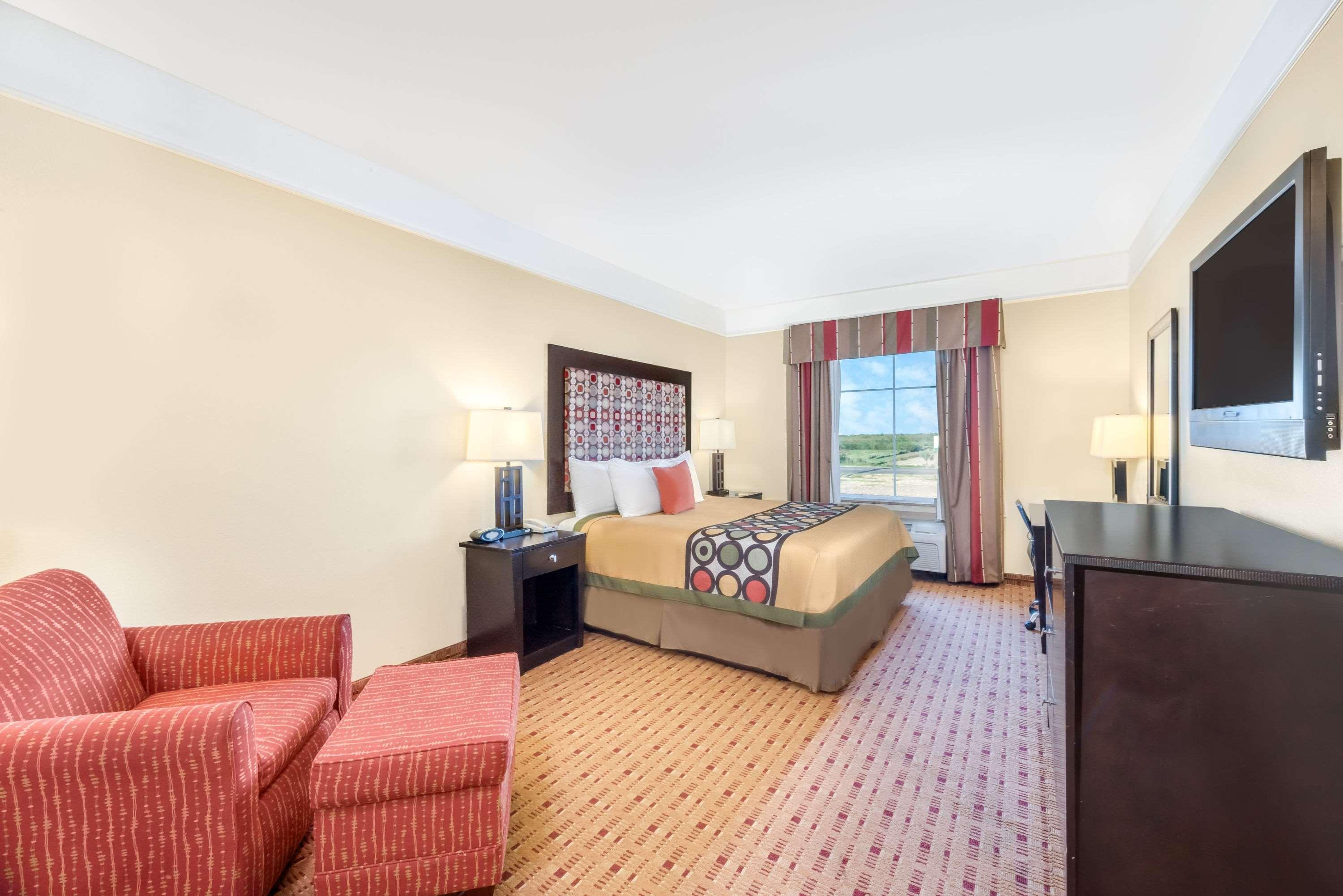 Super 8 by Wyndham Hidalgo at La Plaza Mall&Mcallen Airport Exterior foto
