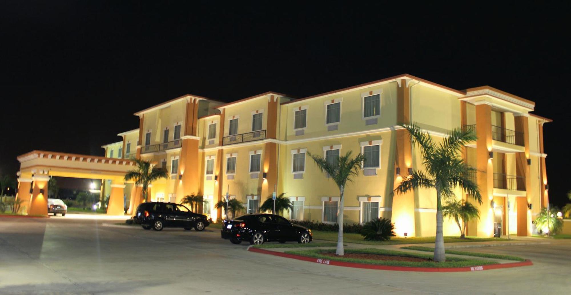 Super 8 by Wyndham Hidalgo at La Plaza Mall&Mcallen Airport Exterior foto